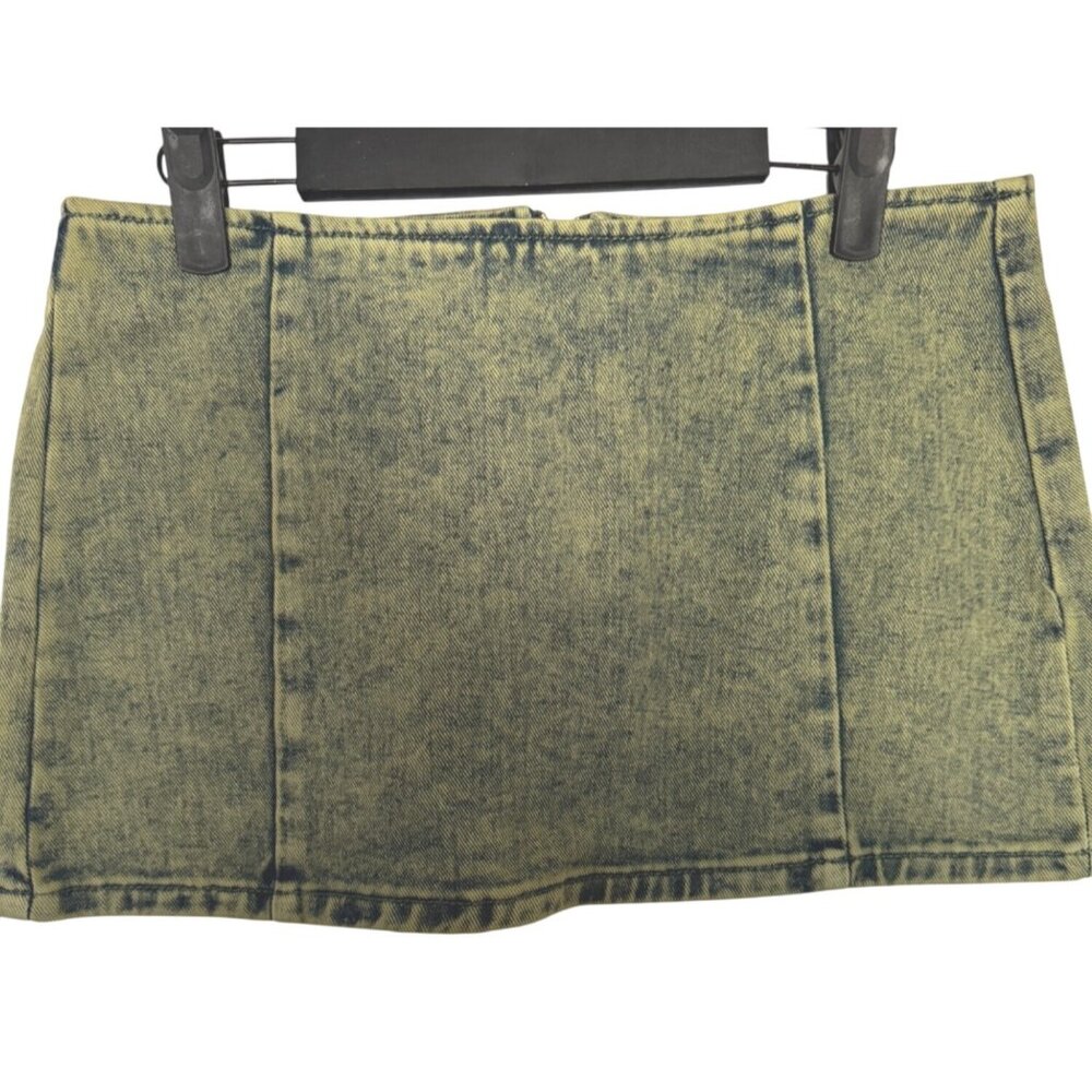 2/$30 NWT PrettyLittleThing 6 Greenish Tint Vintage Wash Low Rise - Picture 8 of 15